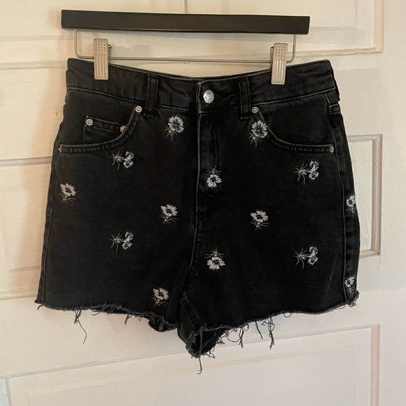Topshop Pants - Topshop Black Jean Shorts with Floral Embroidery